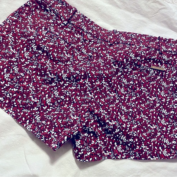 MICHAEL KORS Stretch Cotton short Shorts red with black & white unlined, size 2 - Picture 2 of 8